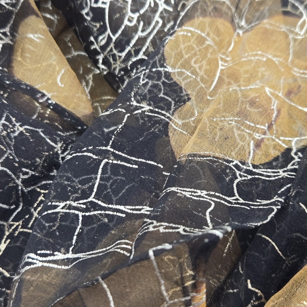 Sheer Silk Metallic Scarf 30x49 Black Gold Abstract Crackle Fringe Evening Wrap - Picture 4 of 11